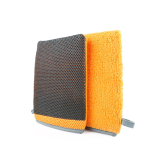 Глиняная перчатка для автомойки